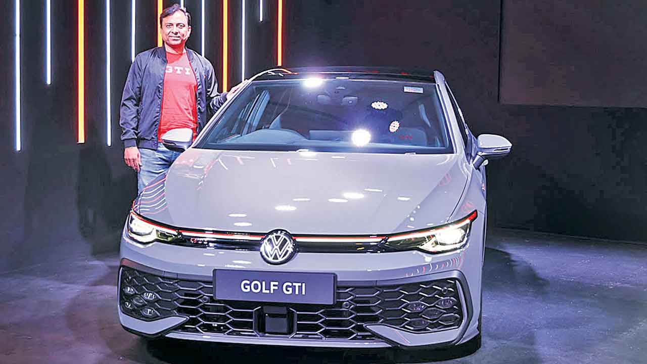 ఫోక్స్‌వ్యాగన్‌ గోల్ఫ్‌ జీటీఐ మాడల్‌