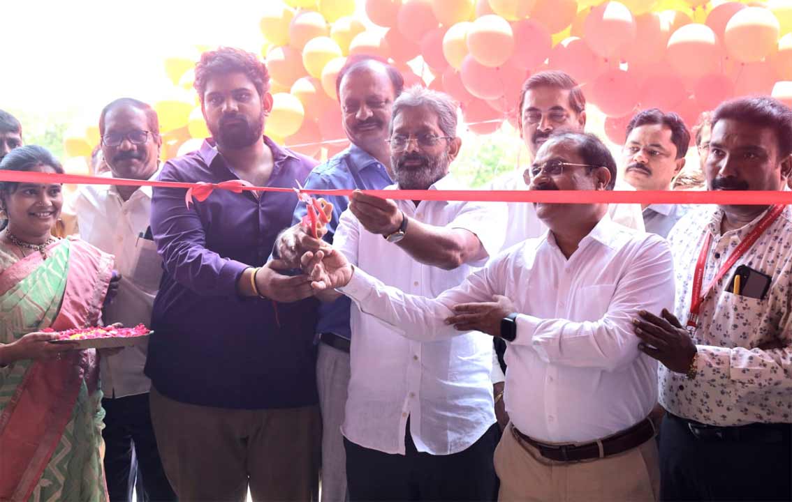 Mahindra Showroom | ఓల్డ్‌ బోయిన్‌పల్లిలో నూతన మహీంద్రా షోరూం ప్రారంభం