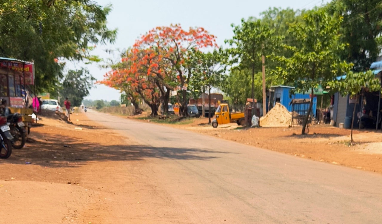 Summer | దంచి కొడుతున్న ఎండలు.. సతమతమవుతున్న ప్రజలు