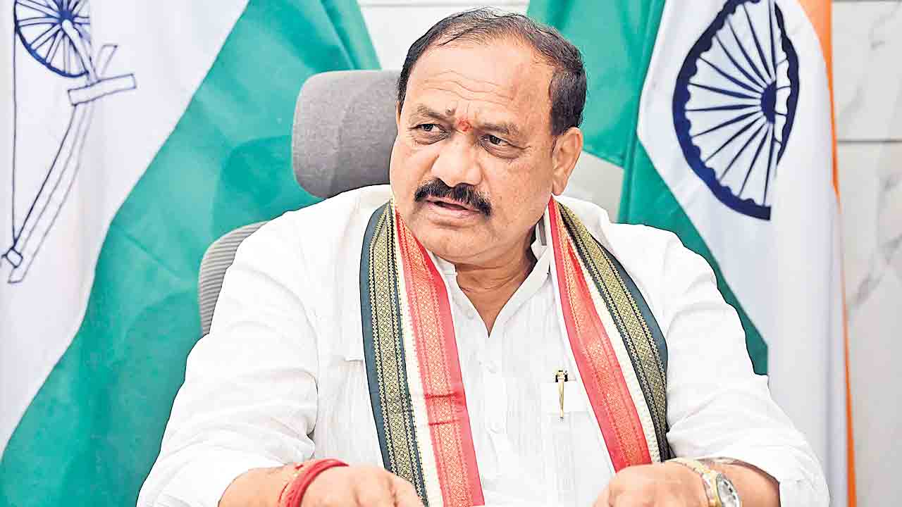 KTR | టీపీసీసీ చీఫ్‌కు కేటీఆర్‌ లీగల్‌నోటీసులు