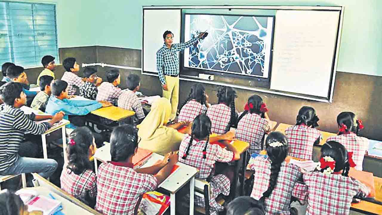 సాంకేతికతతో సమస్యలు తీరుతయా?