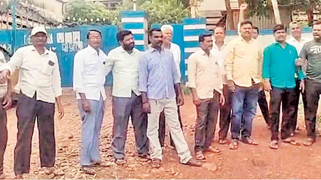 యంత్రాలు, పరికరాలు తరలిస్తే సహించేది లేదు