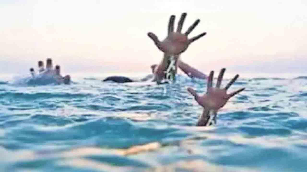 పుణ్యస్నానానికి వెళ్లి..