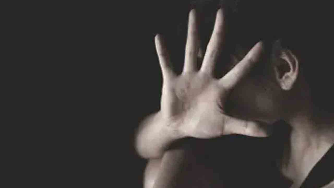 మత్తుమందు ఇచ్చి మహిళపై లైంగికదాడి..