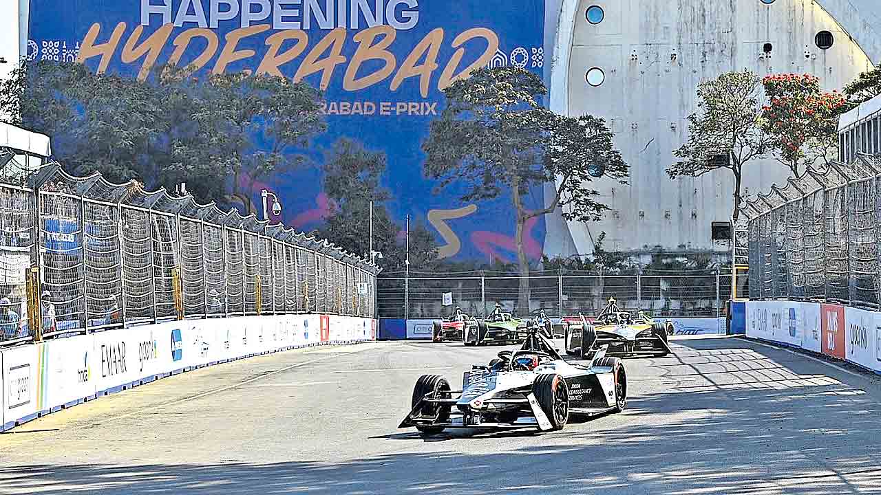 ప్రజలపై ఇంతటి ప్రతీకారమా?