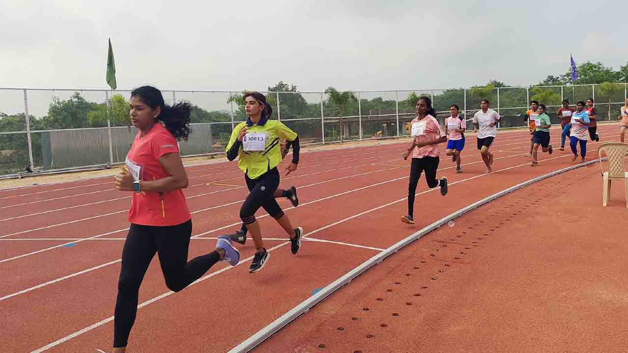 ఆధునీకత దిశగా అడుగులు..