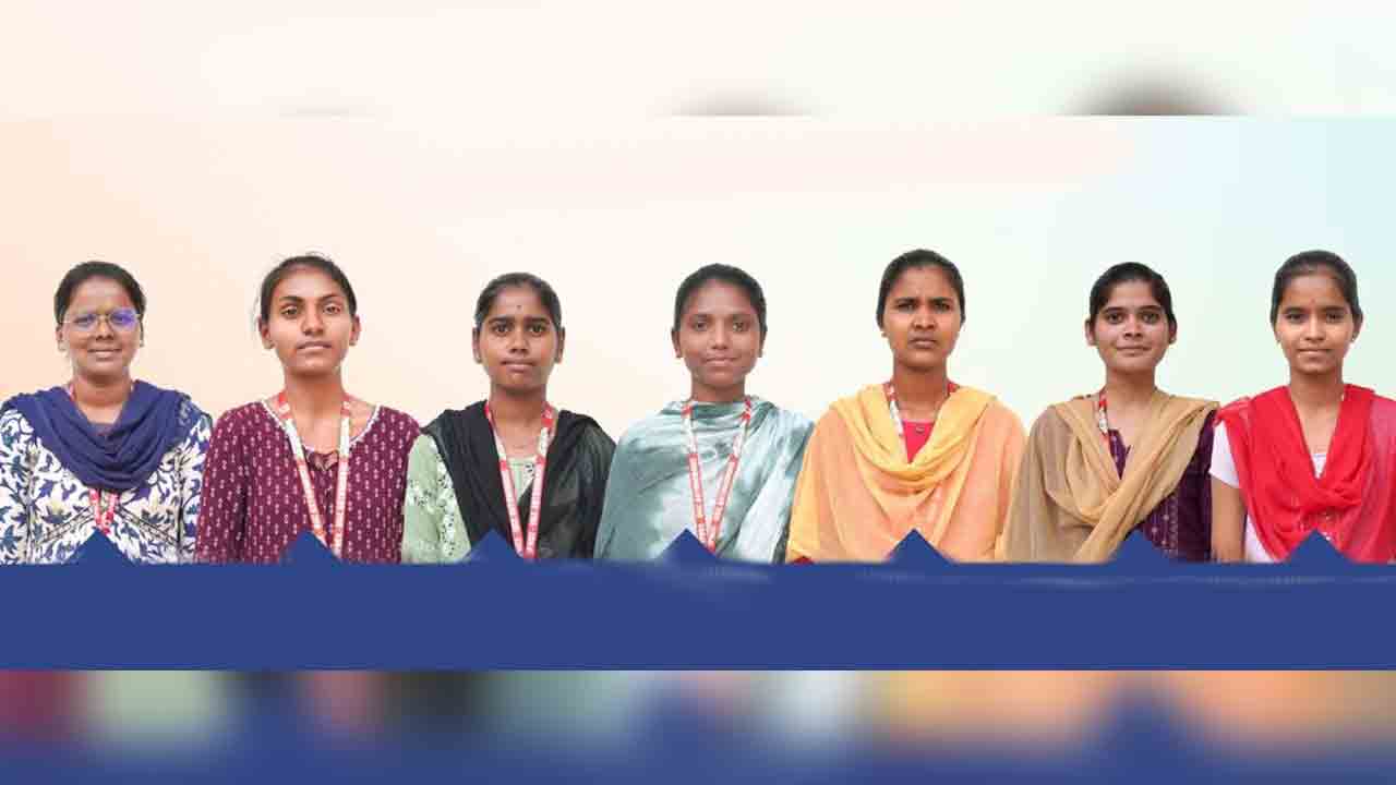 జాతీయ స్థాయి ప్రతిభ ఉపకార వేతనాలకు విద్యార్థినులు