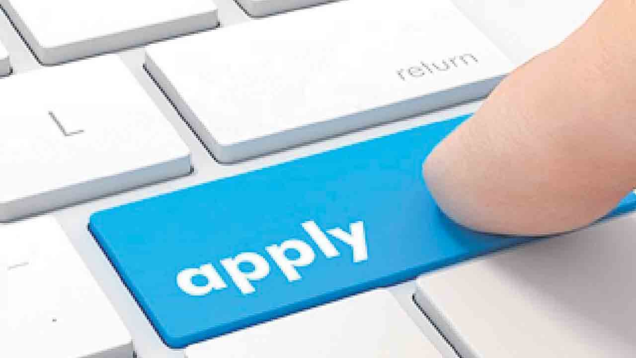 టెన్త్‌ పాస్‌ విద్యార్థులకు సువర్ణావకాశం