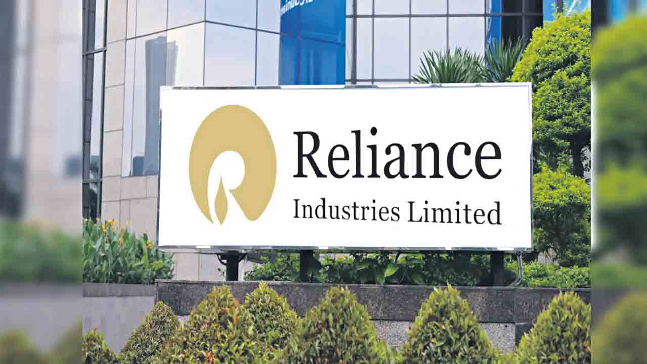 సత్తా చాటిన రిలయన్స్‌ ఇండస్ట్రీస్‌