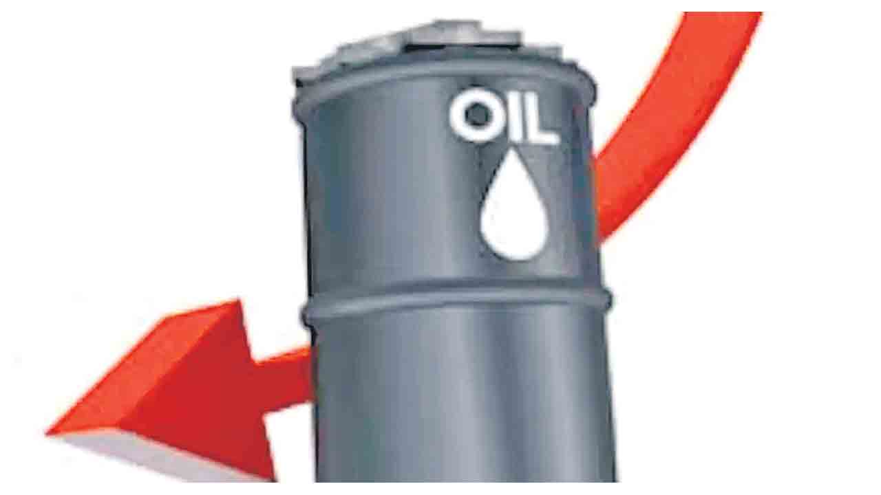 మార్కెట్లకు క్రూడ్‌ దెబ్బ