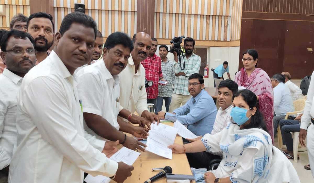 Dumping yard | డంపింగ్ యార్డ్ ఏర్పాటును విరమించుకోవాలని కలెక్టర్ కు వినతి