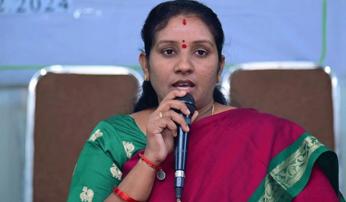 Phone tapping case | ఫోన్ ట్యాపింగ్ కేసులో కేటీఆర్‌పై మహా న్యూస్ పగ పట్టింది.. జెడ్పీ మాజీ చైర్‌పర్సన్‌ దావ వసంత