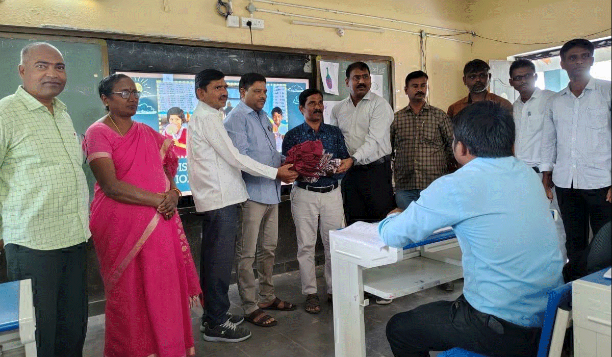 Peddapally | పిల్లల్లో కనీస అభ్యసన సామర్థ్యాలు పెంపొందించాలి.. ఎంపీడీవో పూర్ణచందర్‌రావు