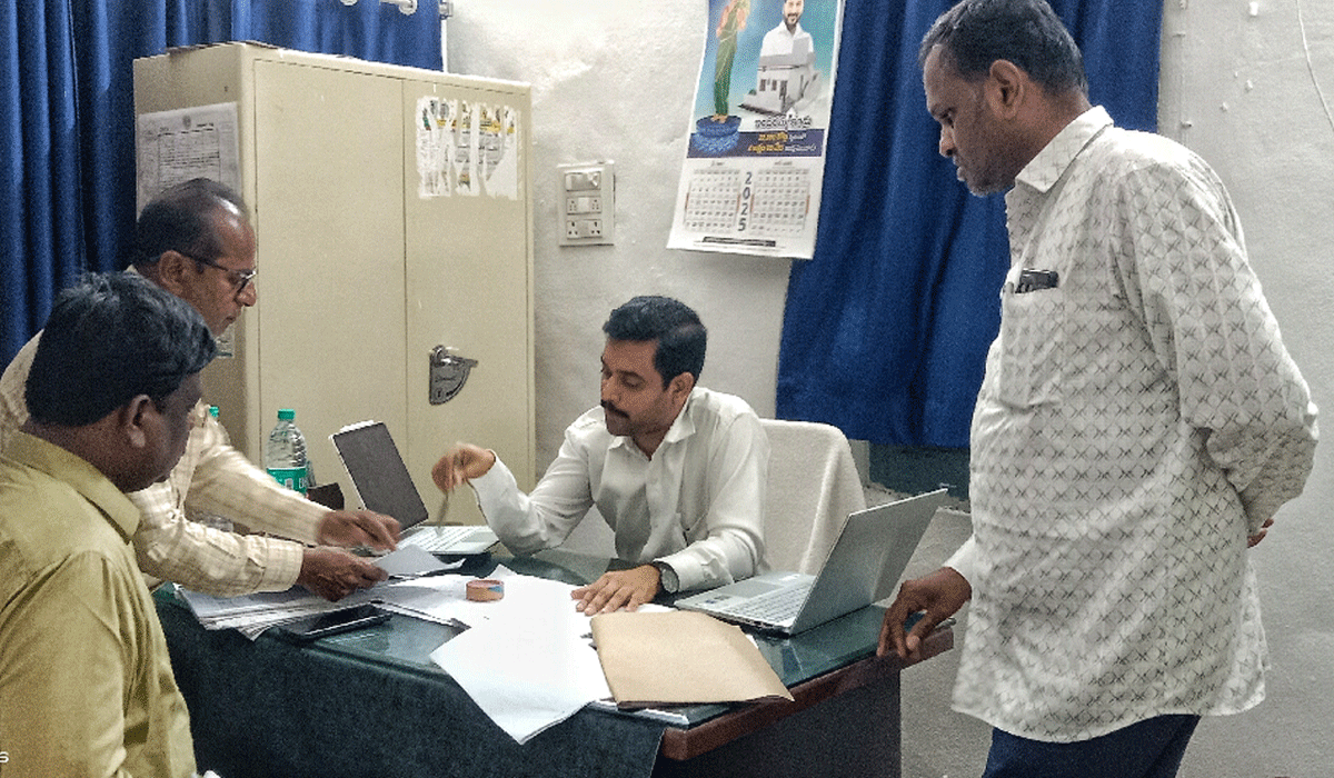 National highway | జాతీయ రహదారి భూ సేకరణ వివరాలు అందజేయాలి.. బోధన్ సబ్ కలెక్టర్ వికాస్ మహతో