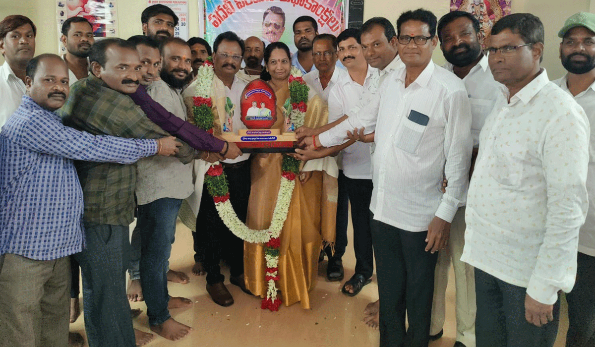 Nizamabad | బోధన్‌లో విశ్రాంత డీఈ దంపతులకు ఘన సన్మానం