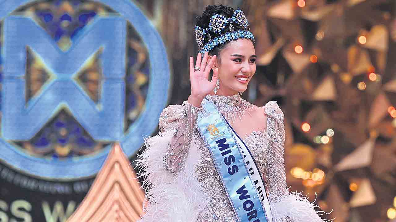 విజేత.. సుచాత.. మిస్‌ వరల్డ్‌గా థాయ్‌ సుందరి