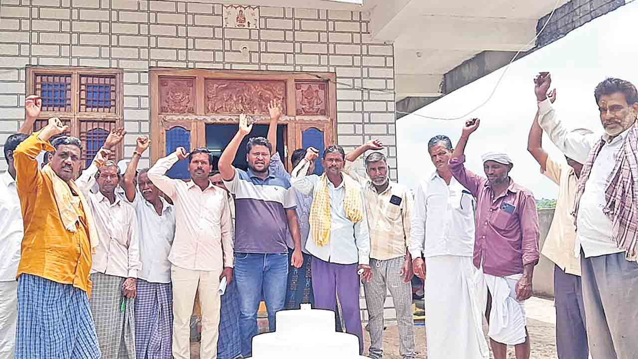 Bhu Bharati | భూభారతిలో భూములు మాయం.. లబోదిబోమంటున్న రైతులు