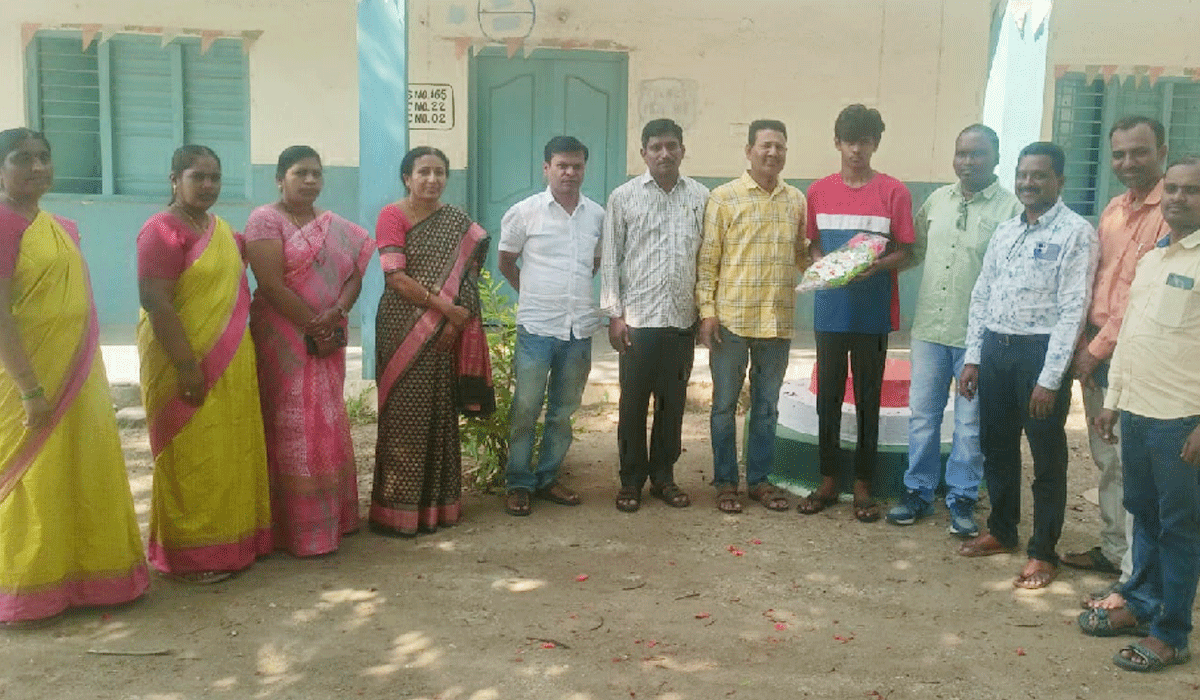 National scholarship | జాతీయ ఉపకార వేతనానికి కొత్తూరు జెడ్పీ స్కూల్ విద్యార్థి ఎంపిక