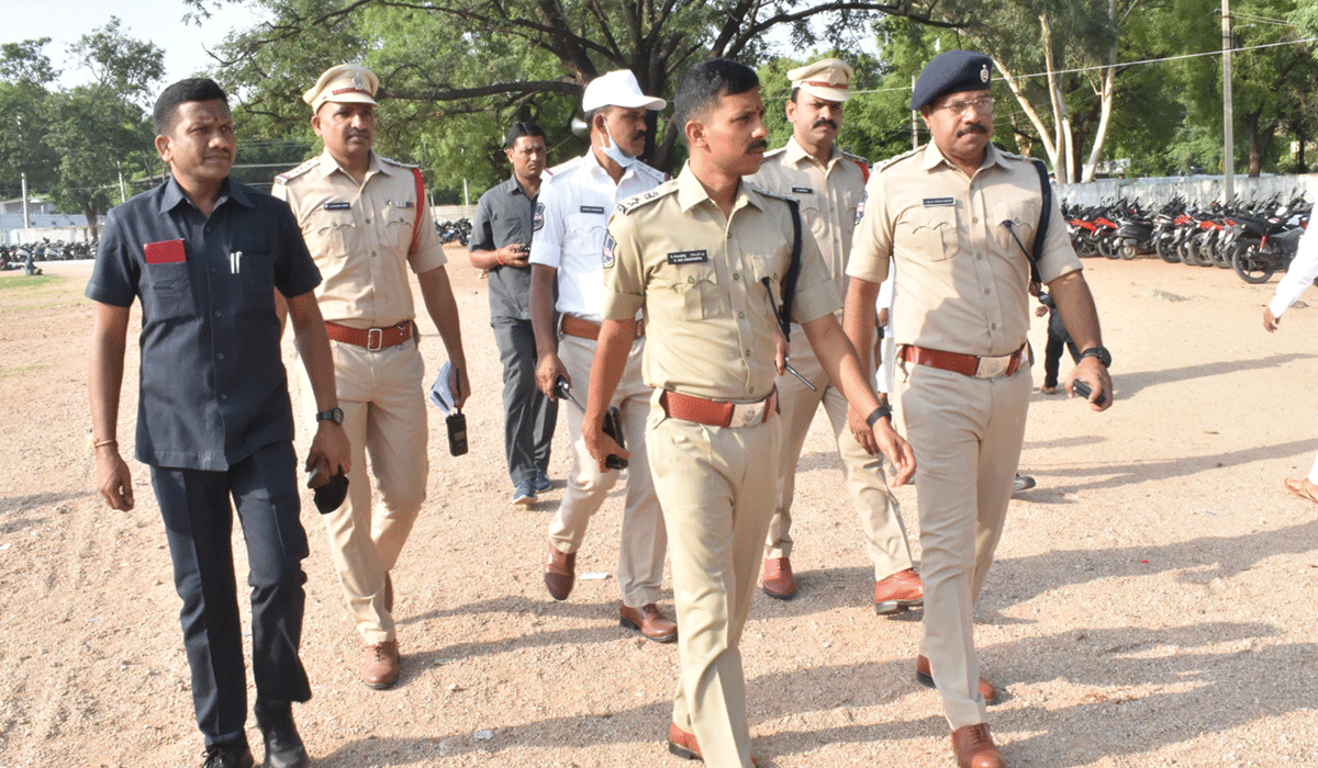 CP Sai Chaitanya | బక్రీద్ సందర్భంగా ఈద్గా వద్ద బందోబస్తు.. సీపీ సాయి చైతన్య