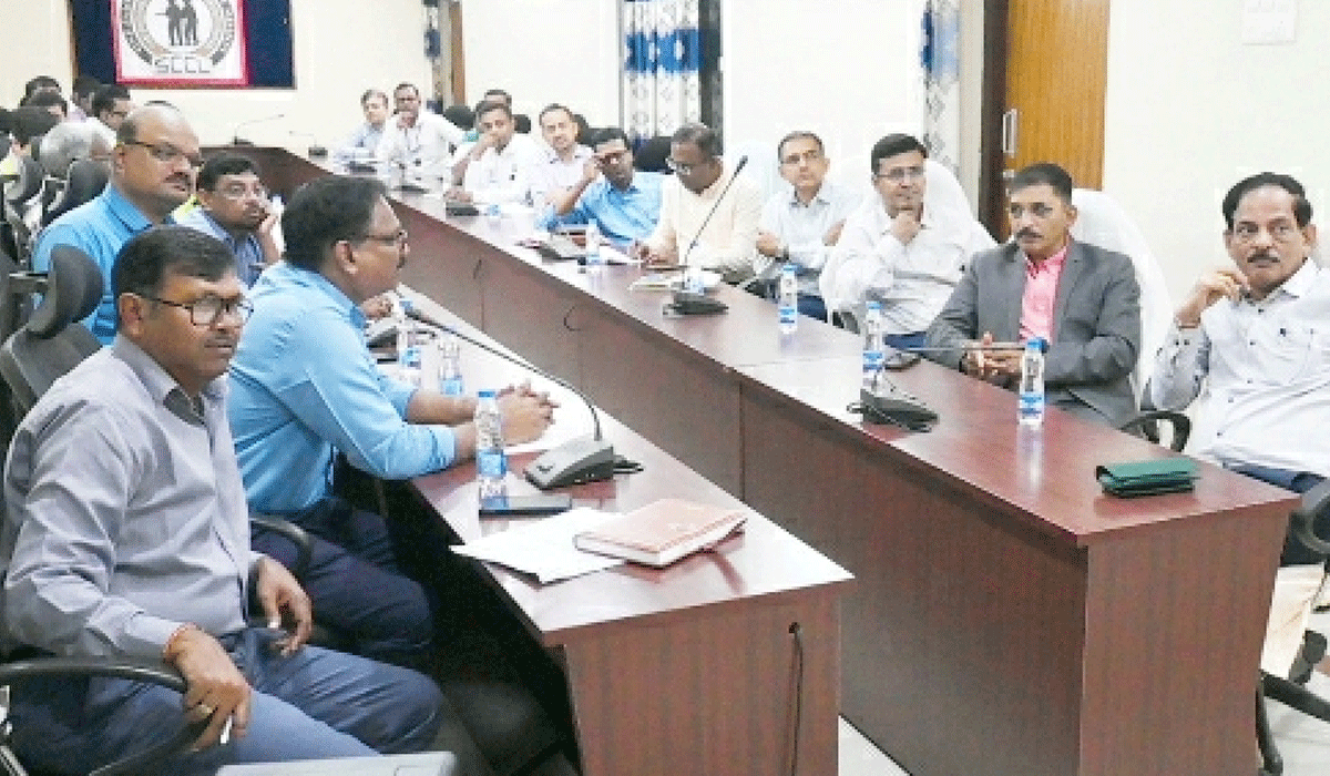  Singareni | పర్యావరణ హిత దిశగా ముందడుగు.. ఆర్జీ-2లో అధ్యయన కమిటీ సందర్శన