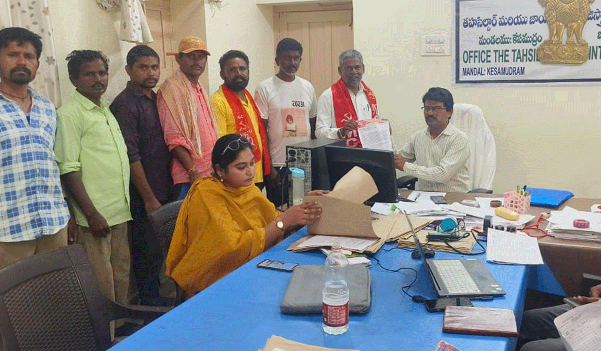 MCPI(U) హామీల అమలులో కాంగ్రెస్‌ ప్రభుత్వం విఫలం.. ఎంసీపీఐ(యూ)