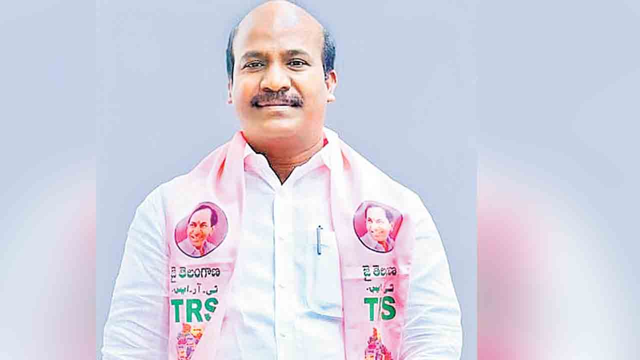 26సార్లు ఫోన్‌చేసినా స్పందించరా?
