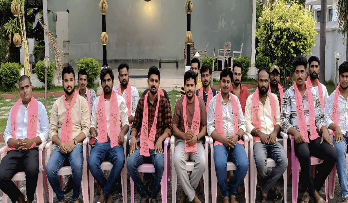  MLA Padi Kaushik Reddy | ప్రజాక్షేత్రంలో ఎదుర్కోలేకనే ఎమ్మెల్యే పాడి కౌశిక్‌ రెడ్డిపై విమర్శలు