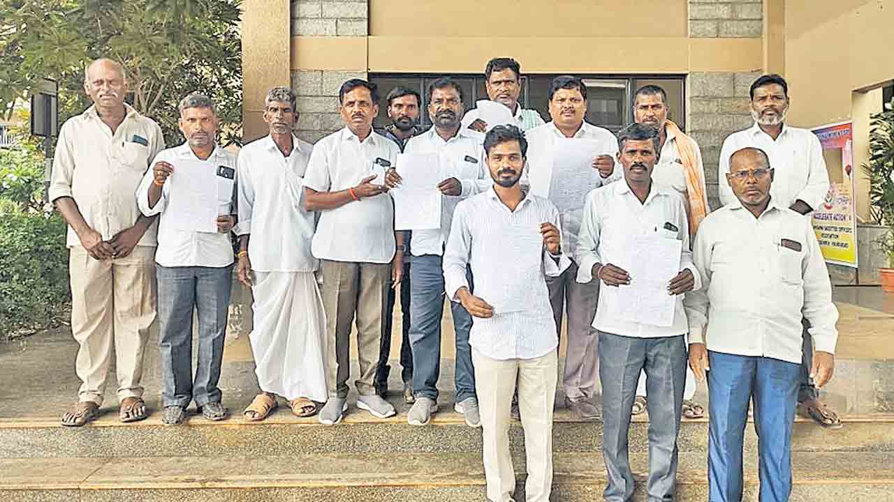 నిధుల మంజూరు వివక్ష