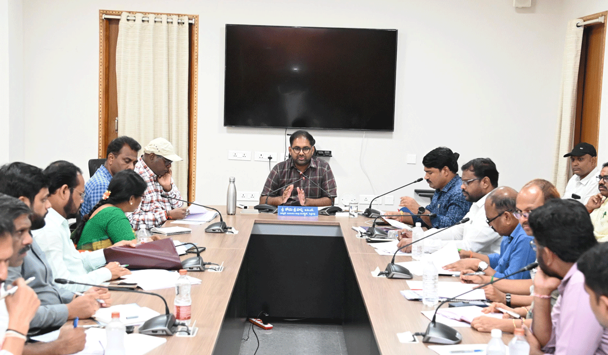 Bhu Bharati | ఆగస్టు 15 నాటికి భూ భారతి దరఖాస్తులను పూర్తి స్థాయిలో పరిష్కరించాలి.. పెద్దపల్లి కలెక్టర్‌ కోయ శ్రీ హర్ష