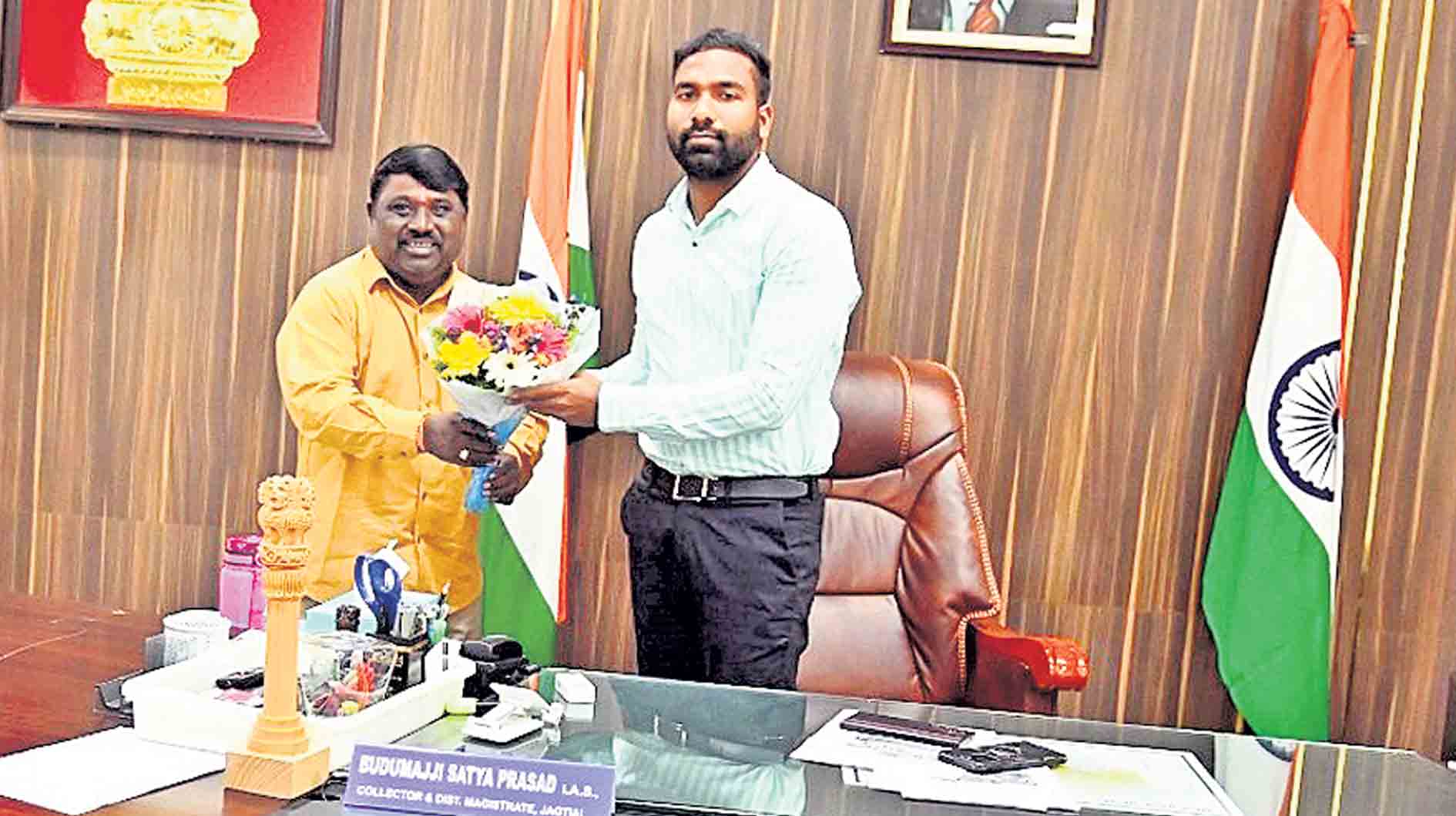 రాజ్‌భవన్‌లో జాబ్స్‌ ఇప్పిస్తానని బురిడీ