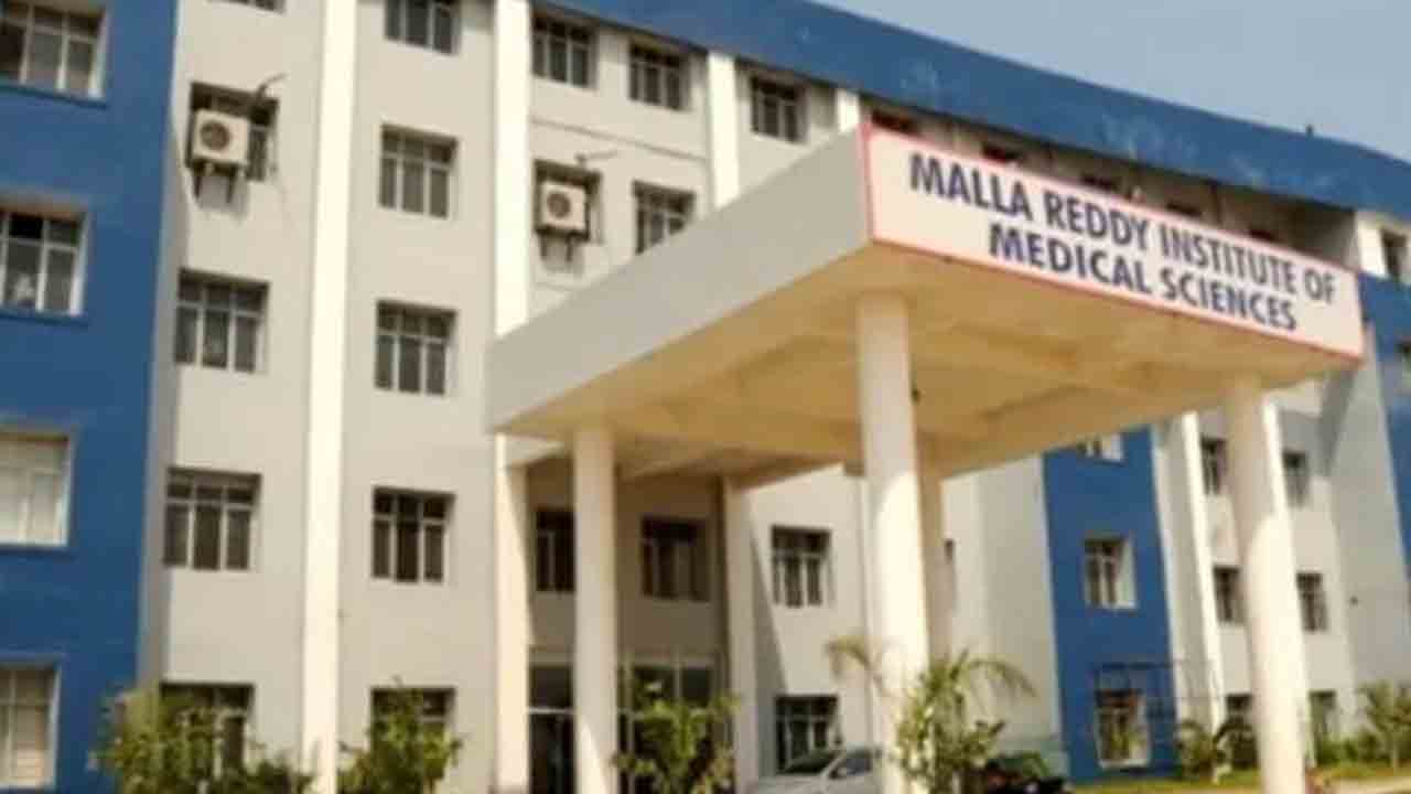 మల్లారెడ్డి మెడికల్‌ కాలేజీలో  స్టైపెండ్ చెల్లింపు