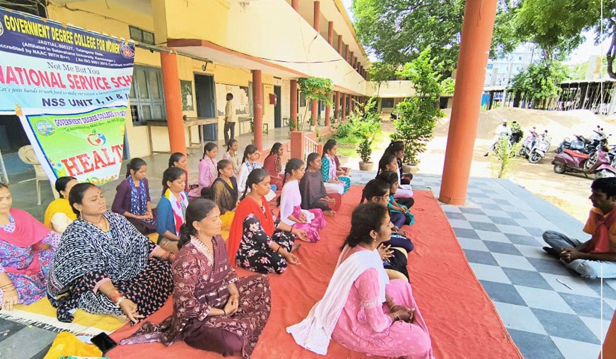 Yoga Day | జగిత్యాల మహిళా కళాశాలలో యోగా దినోత్సవం