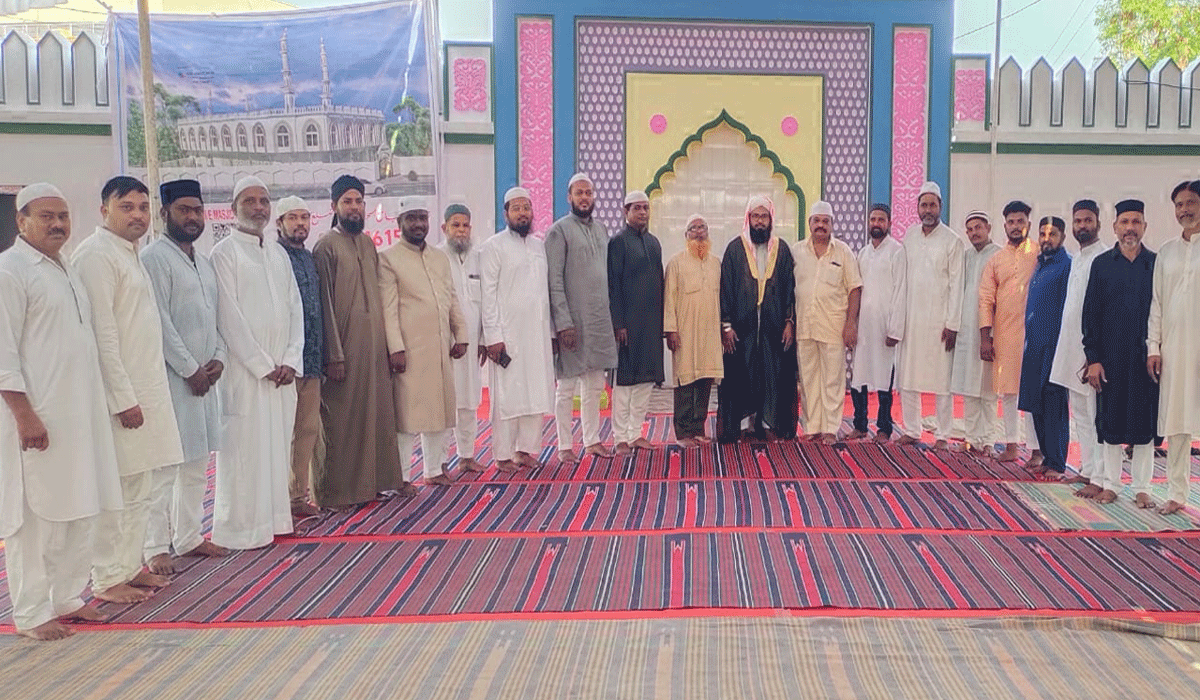 Bakrid celebrations | హుజురాబాద్‌ పట్టణంలో ఘనంగా బక్రీద్ వేడుకలు