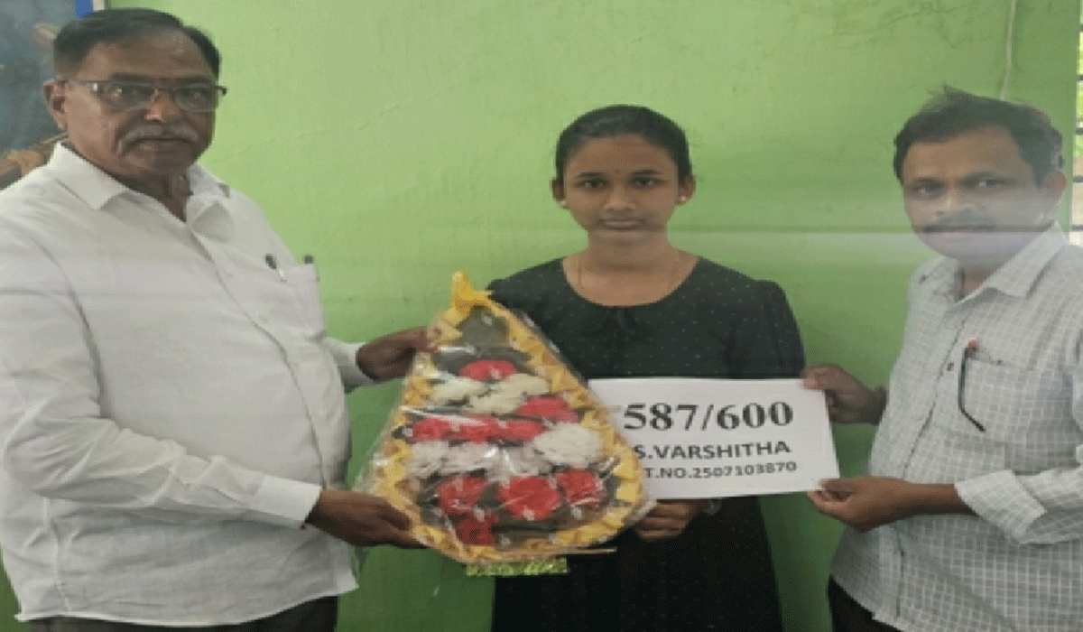 ఎస్సెస్సీ బోర్డు తప్పిదంతో పదో తరగతి విద్యార్థినికి అన్యాయం