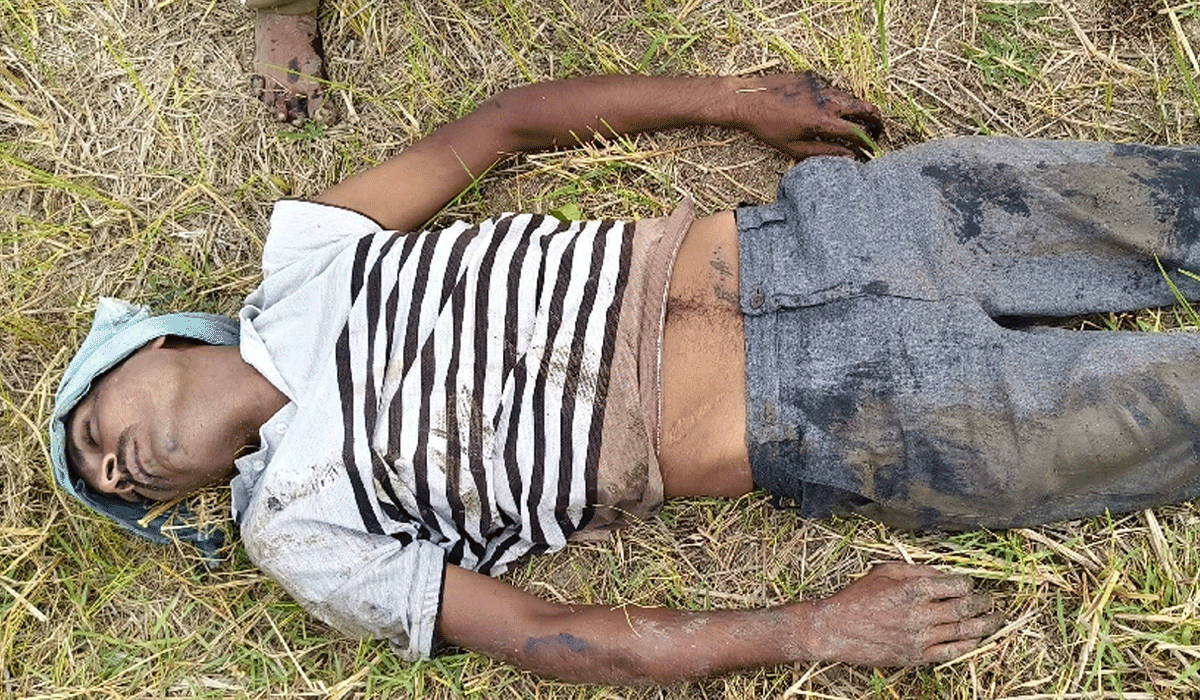 Road Accident | ట్రాక్టర్ బోల్తా పడి యువకుడి మృతి.. మరొకరికి గాయాలు