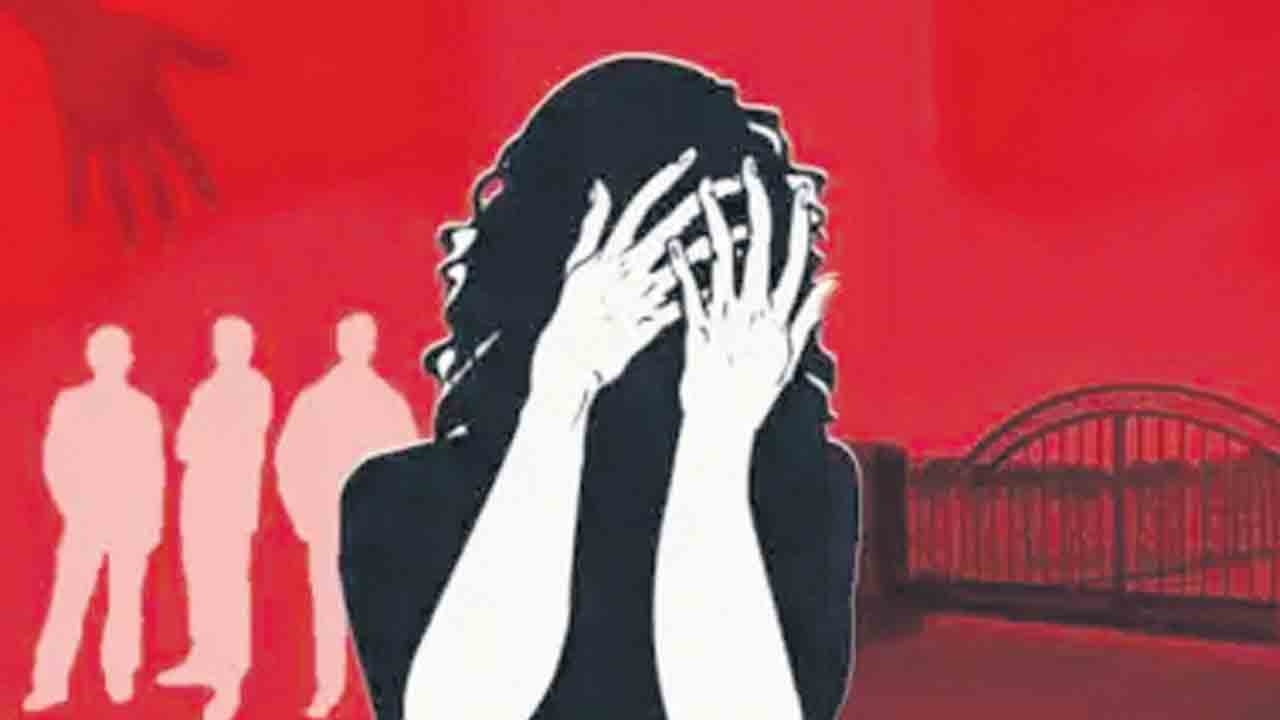 West Bengal | లా స్టూడెంట్‌పై గ్యాంగ్‌రేప్‌ .. మెడికో హత్యాచార ఘటనను మరువక ముందే కోల్‌కతాలో మరో దారుణం