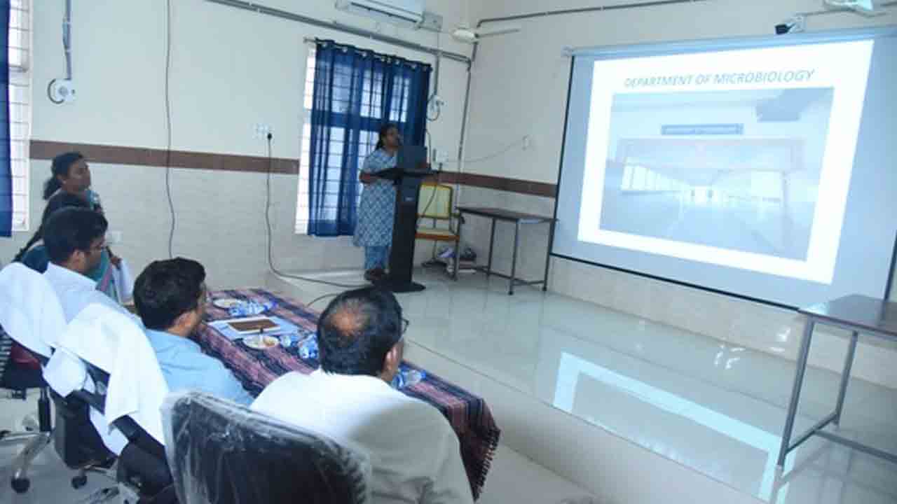Arogyasri CEO | ప్రజారోగ్యానికి అత్యంత ప్రాధాన్యం : ఆరోగ్యశ్రీ సీఈవో