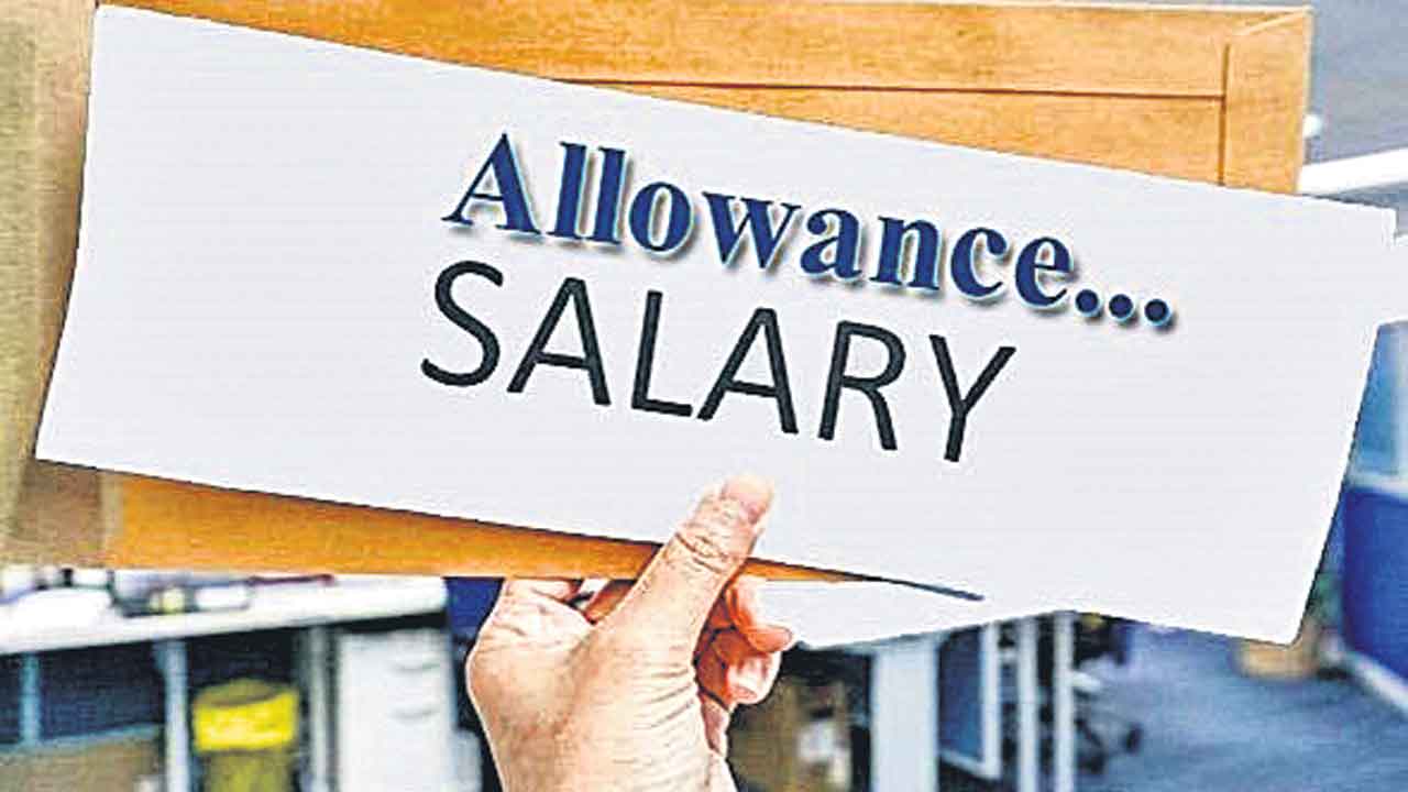 ఇరిగేషన్‌కు ఫైనాన్స్‌ కొర్రీలు.. 6 నెలలుగా 80 మందికి అందని వేతనాలు