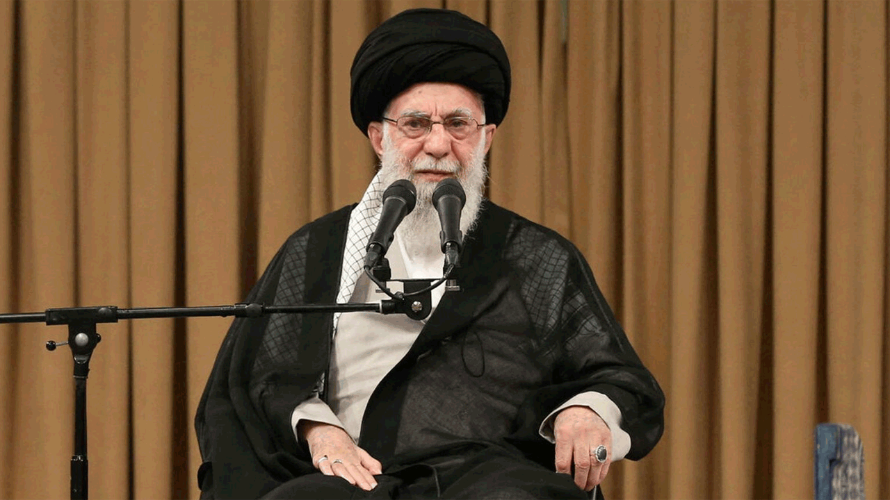 Ayatollah Ali Khamenei | ఇజ్రాయెల్‌ దాడులు.. బంకర్‌లో తలదాచుకుంటున్న ఇరాన్‌ సుప్రీం లీడర్‌ ఖమేనీ..!