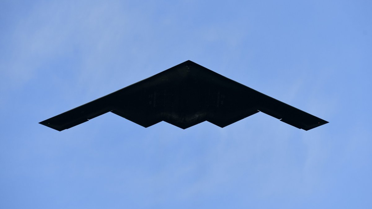 B-2 Bomber | ఇరాన్‌ అణుకేంద్రాలపై విరుచుకుపడ్డ అమెరికా.. బీ-2 బాంబర్‌ ప్రత్యేకత ఏంటో తెలుసా..?