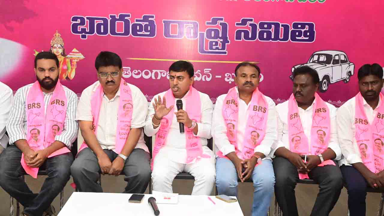 రాష్ట్రంలో కమీషన్ల పాలన