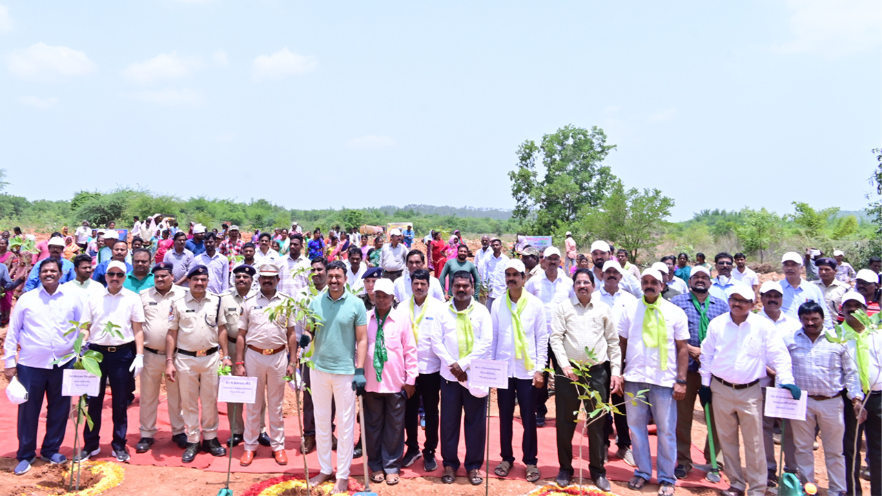 Ramavaram | మొక్కలు నాటితే దైవ సేవ చేసినట్లే : సింగరేణి సీఎండీ