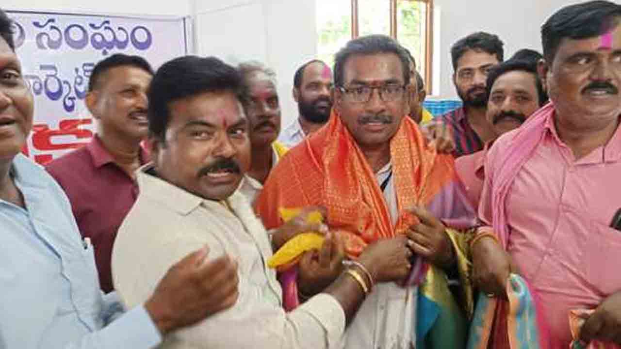 Election | మందమర్రి పద్మశాలి సంఘం అధ్యక్షుడిగా బత్తుల శ్రీనివాస్ ఎన్నిక