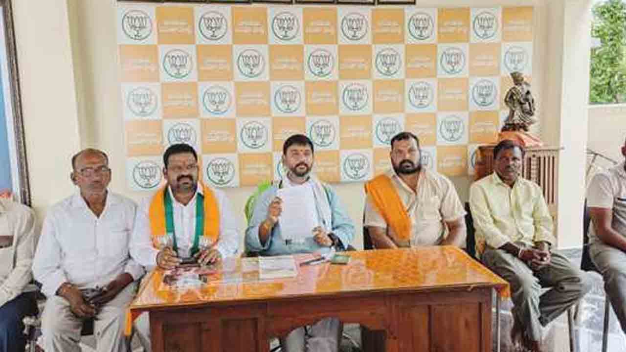 MLA Palvai Harish Babu | టైగర్ కన్జర్వేషన్ రిజర్వు జీవోను ప్రభుత్వం వెంటనే విరమించుకోవాలి : ఎమ్మెల్యే పాల్వాయి హరీష్ బాబు