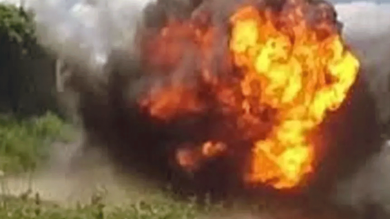 Firecracker factory | బాణసంచా ఫ్యాక్టరీలో పేలుడు.. ఐదుగురు మహిళా కార్మికులు మృతి