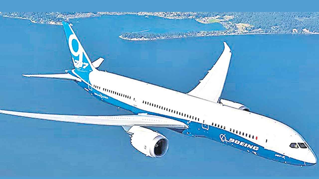 డ్రీమ్‌లైనర్‌.. నాన్‌స్టాప్‌గా 13వేల కి.మీ ప్రయాణించగలదు!