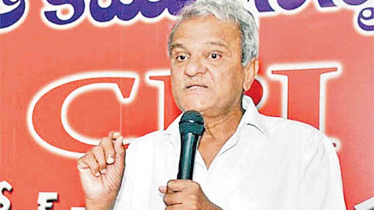 బనకచర్ల ప్రాజెక్టు అనవసరం