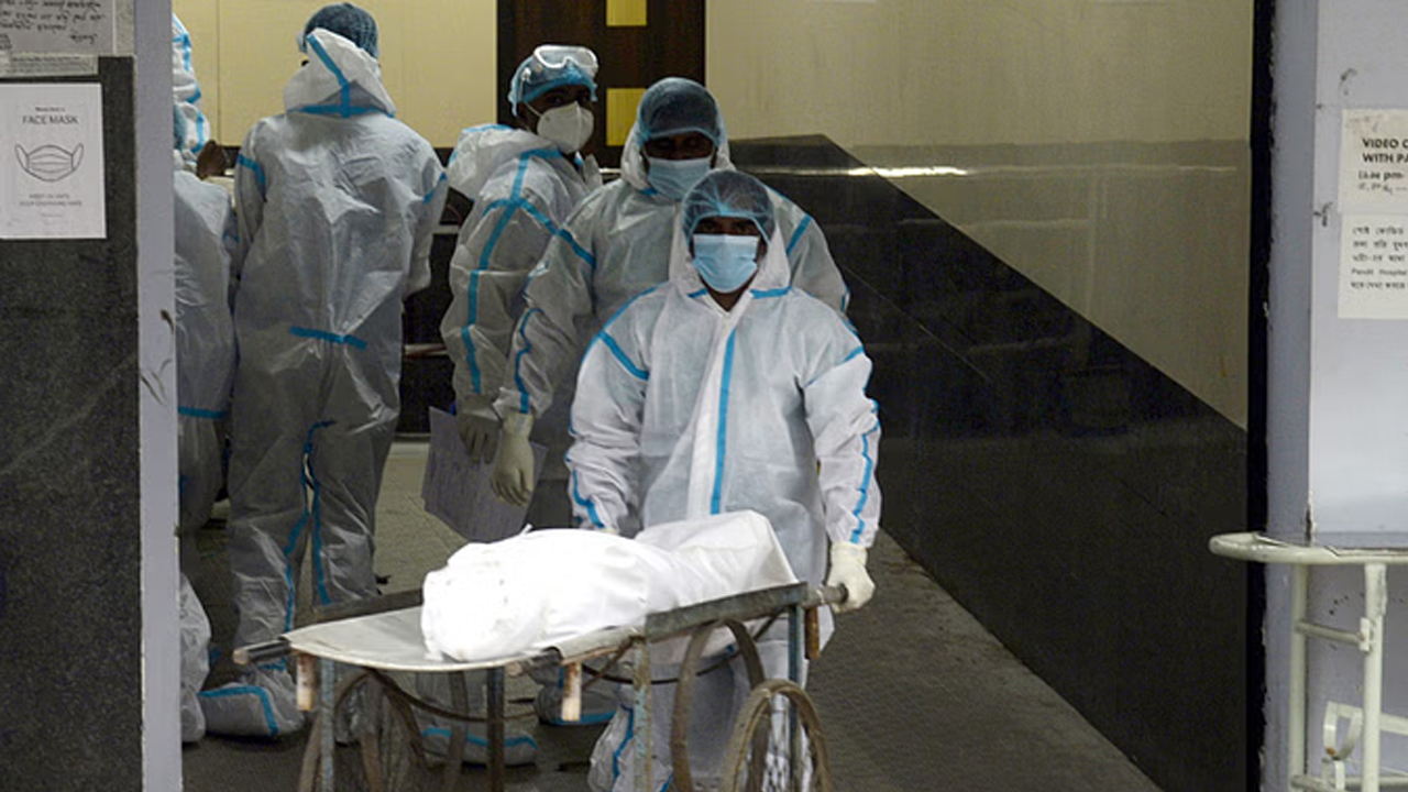 Covid Death | కరోనా కలవరం.. ఢిల్లీలో కొవిడ్‌తో బాలిక మృతి..!
