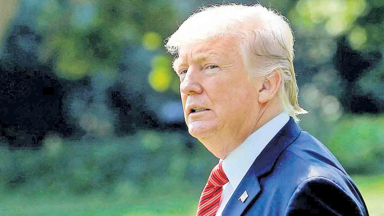 దంపతులకు గ్రీన్‌ కార్డు రూల్స్‌ మరింత కఠినం.. ట్రంప్‌ సర్కారు నిర్ణయం