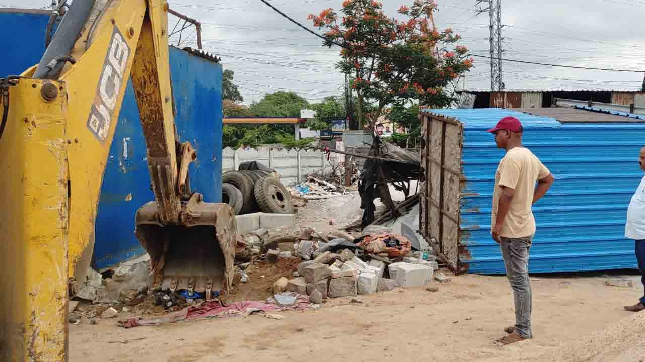 Encroachments 1